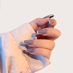 Two tone nails